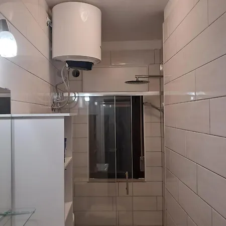 Sulla Roccia Lejlighed *