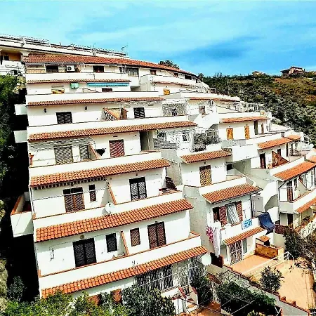 Lejlighed Sulla Roccia *